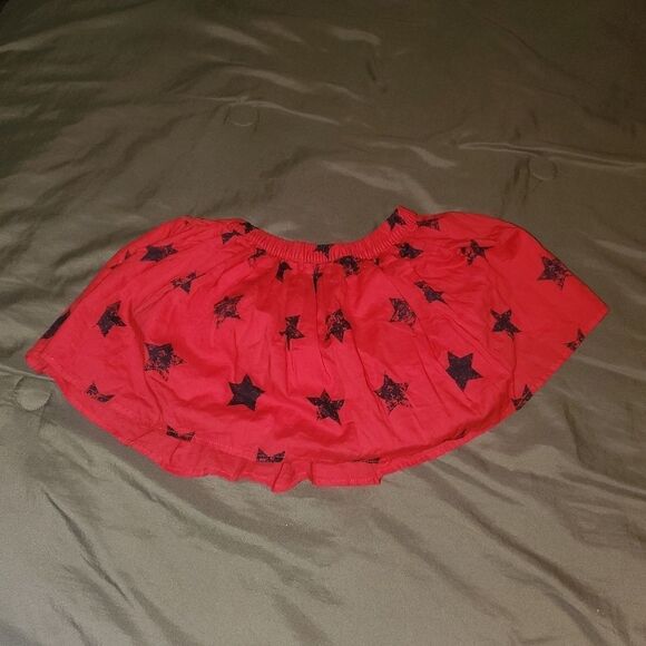 Gap Kids Size 4-5 XS Red with Stars - Picture 1 of 3